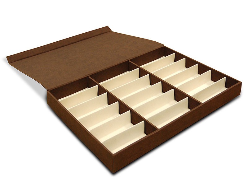 Box and Trays