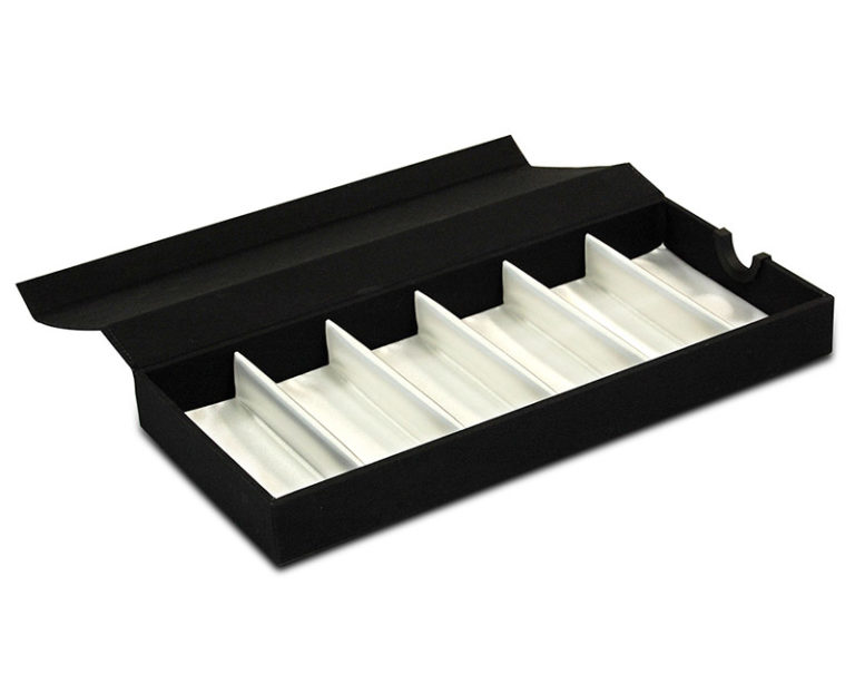 Box and Trays