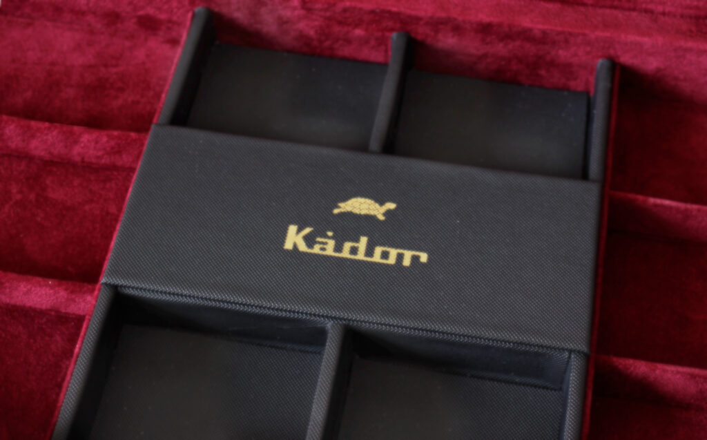 DETAIL KADOR CUSTOMIZED TRAY